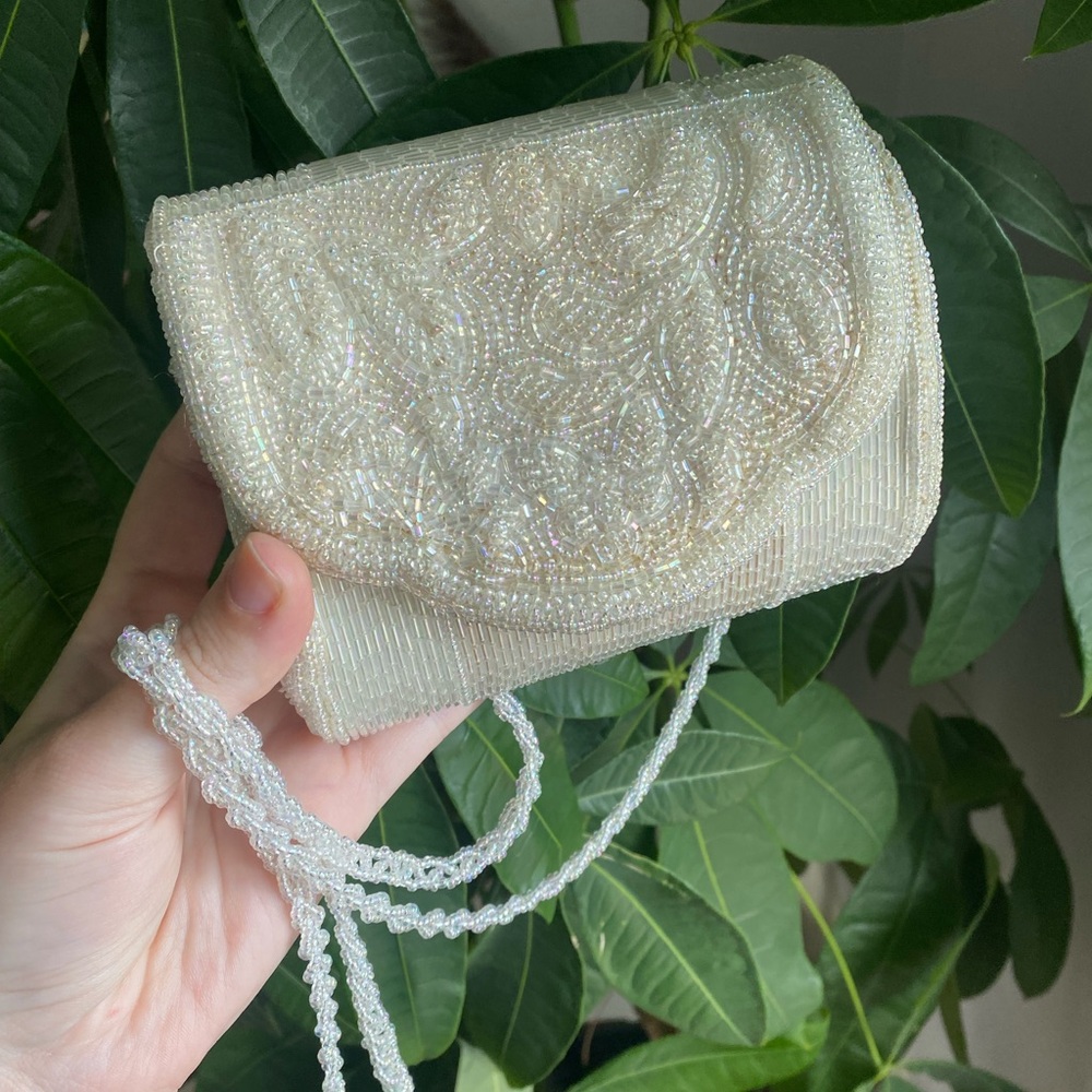Vintage Small White Beaded Women's Bag - Picture 4 of 11